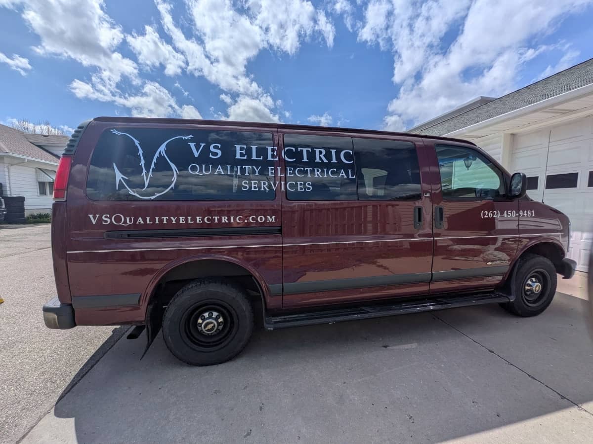 VS Electric service truck